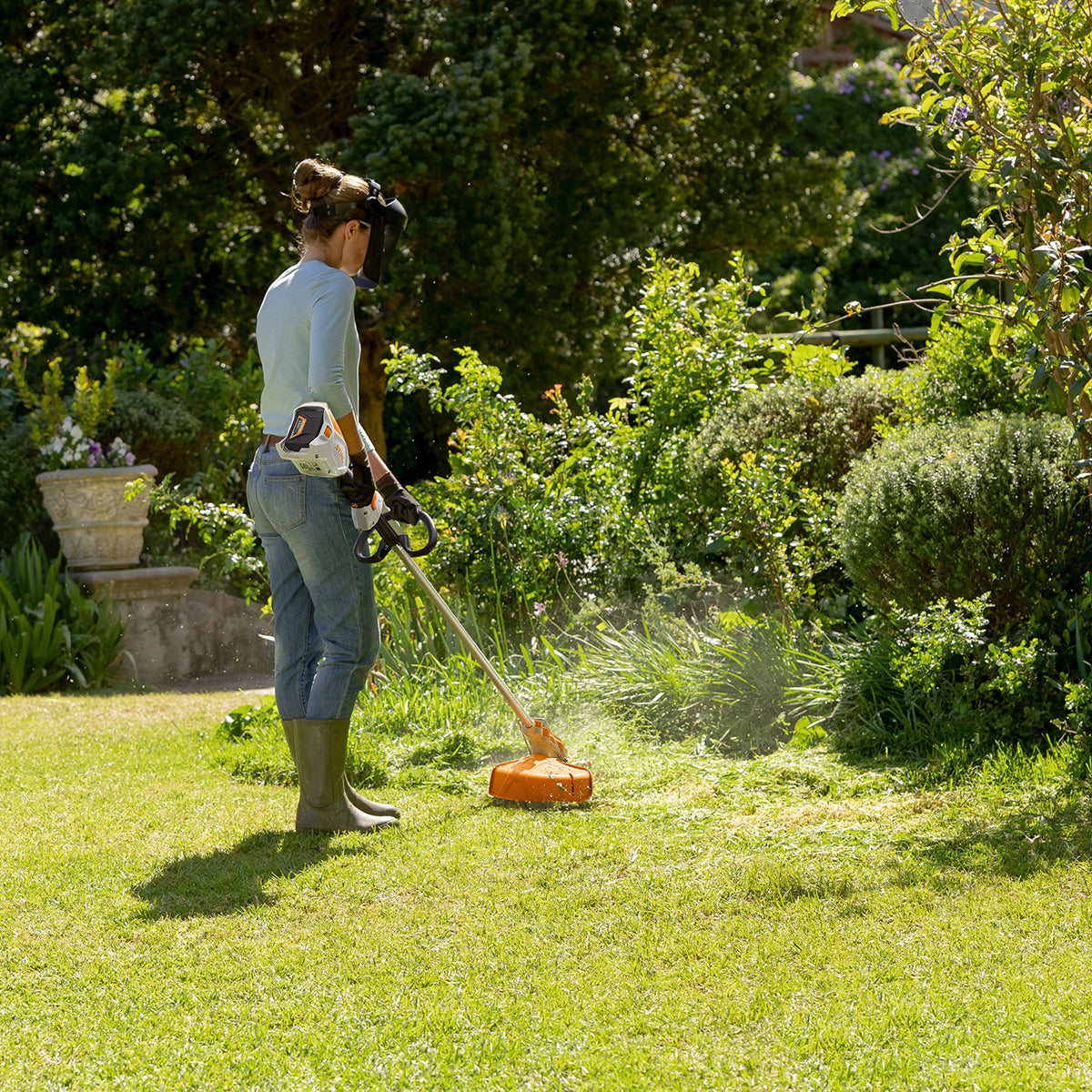 STIHL FSA 60 R Cordless Strimmer/Brushcutter